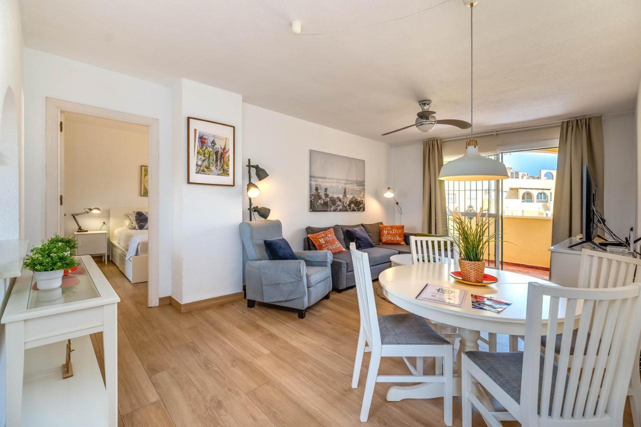 ベナルマデナVb Fantastic 3Bdr Duplex With Large Terraceアパートメント エクステリア 写真
